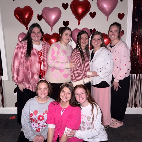 Meet your Posher, Mckenzie - Picture 12 of 12